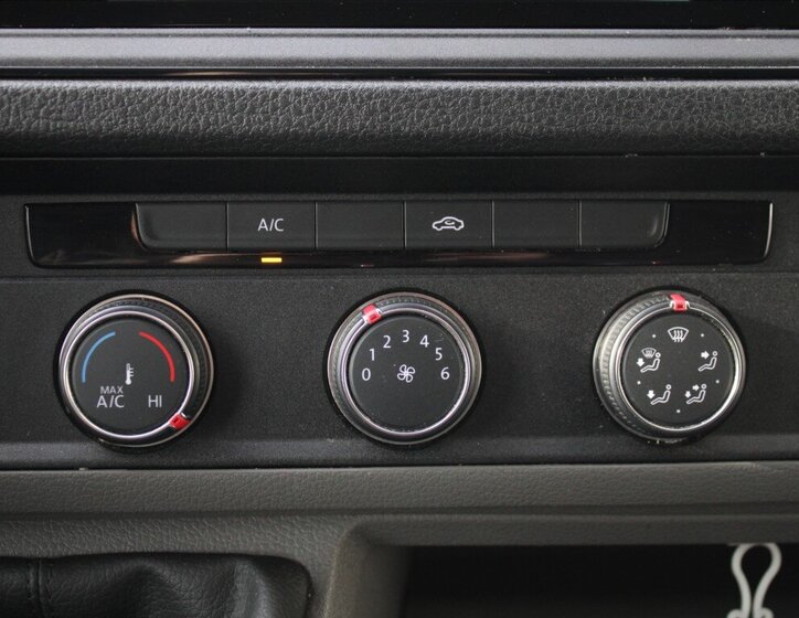 Volkswagen Crafter Skříň 2,0 l 103 kw