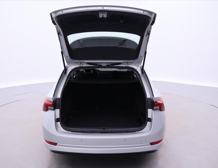 Škoda Octavia Kombi 2,0 l 85 kw