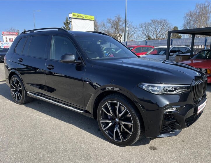 BMW X7 SUV / Terénní 3,0 l 195 kw
