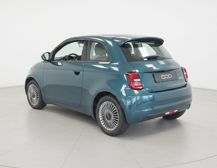 Fiat 500 Hatchback 999,0 48 kw