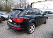 Audi Q7 Kombi 3,0 l 176 kw
