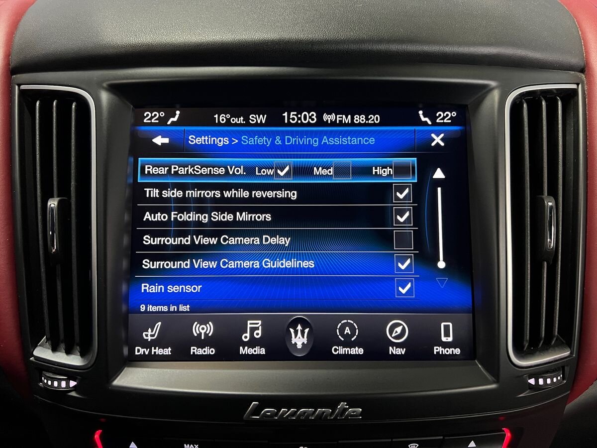 Maserati Levante SUV / Terénní 3,0 l 316 kw