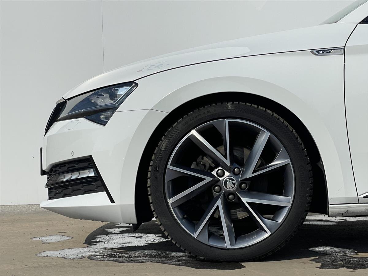 Škoda Superb Liftback 2,0 l 147 kw