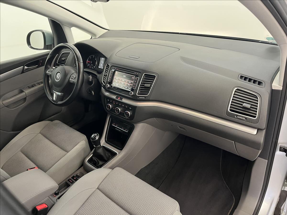 Volkswagen Sharan MPV 2,0 l 130 kw