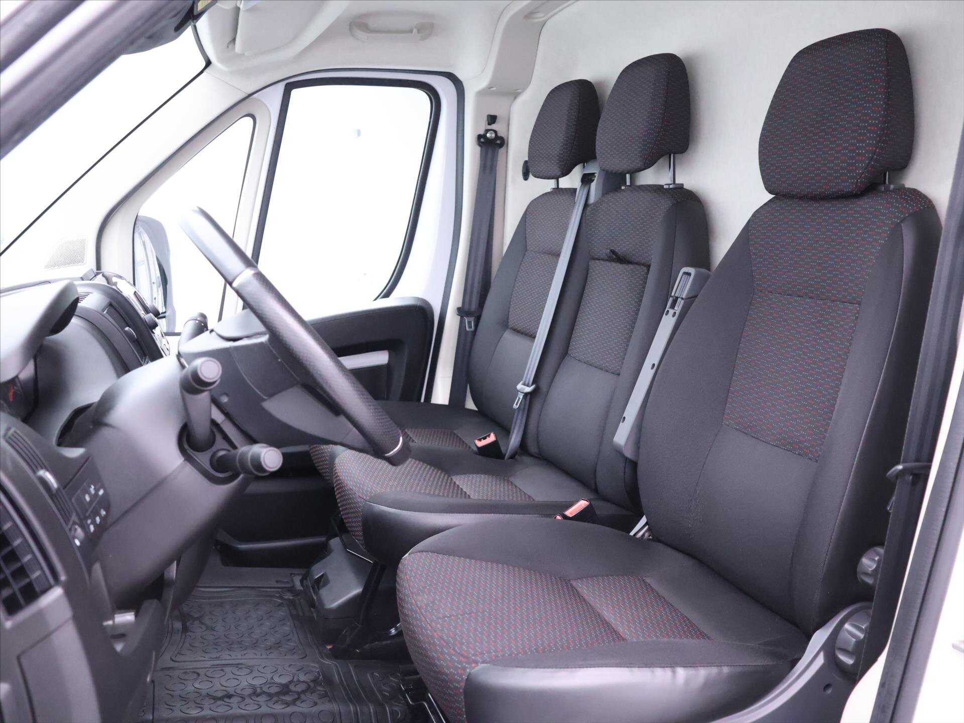 Citroën Jumper Ostatní 2,2 l 103 kw