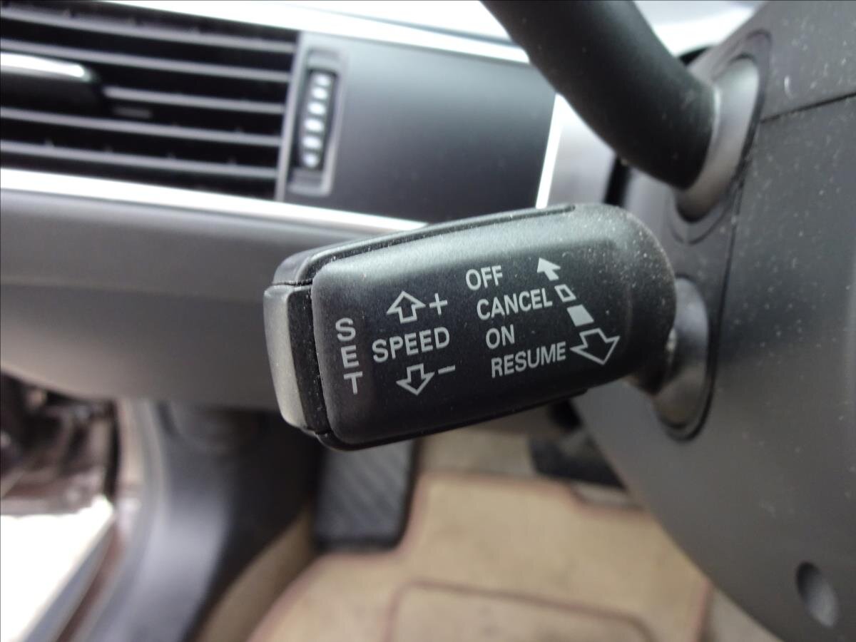 Audi A6 Allroad Kombi 3,0 l 176 kw