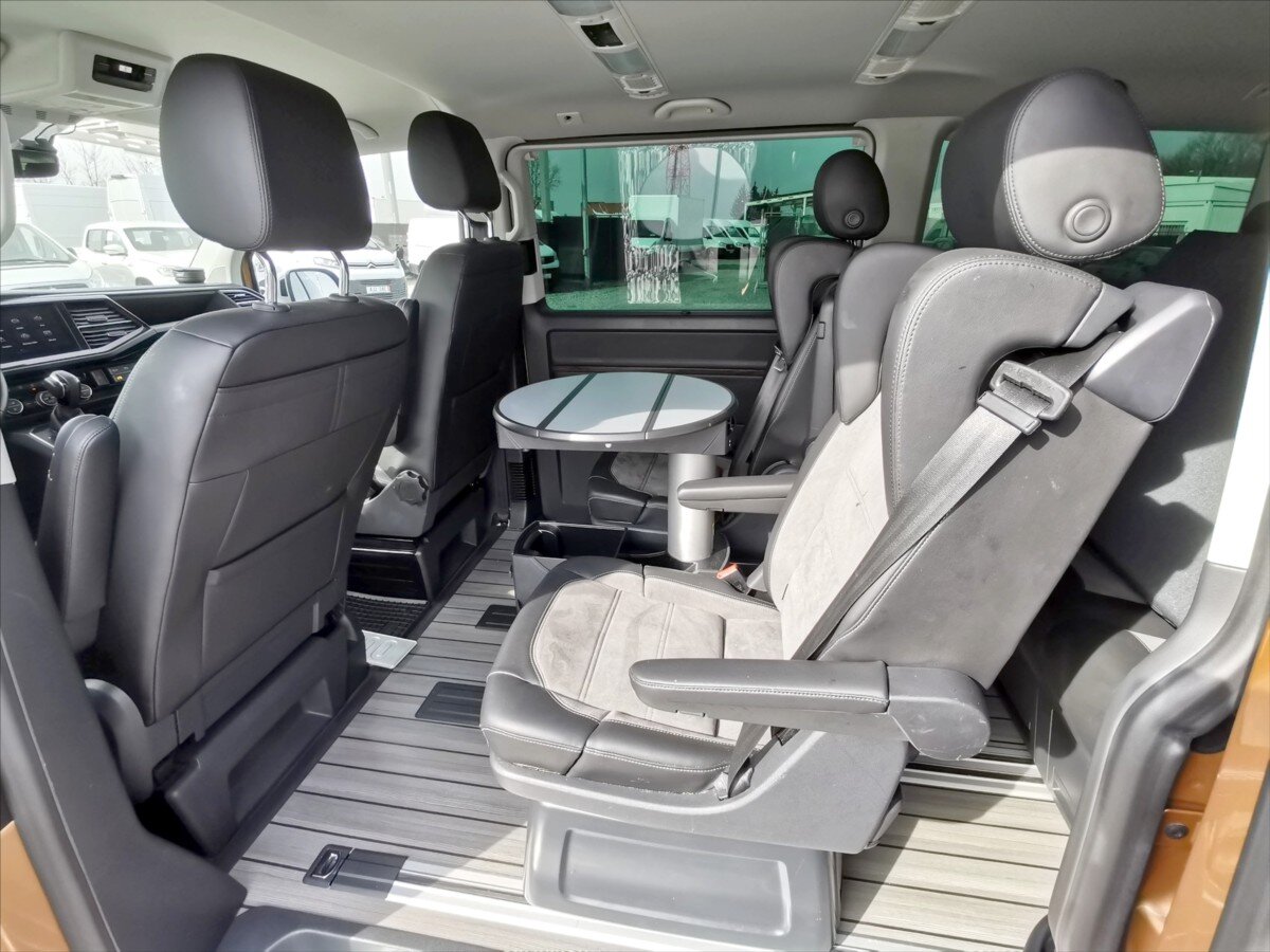 Volkswagen Multivan VAN / Minibus 2,0 l 150 kw