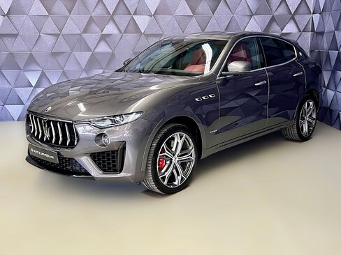 Maserati Levante SUV / Terénní 3,0 l 316 kw