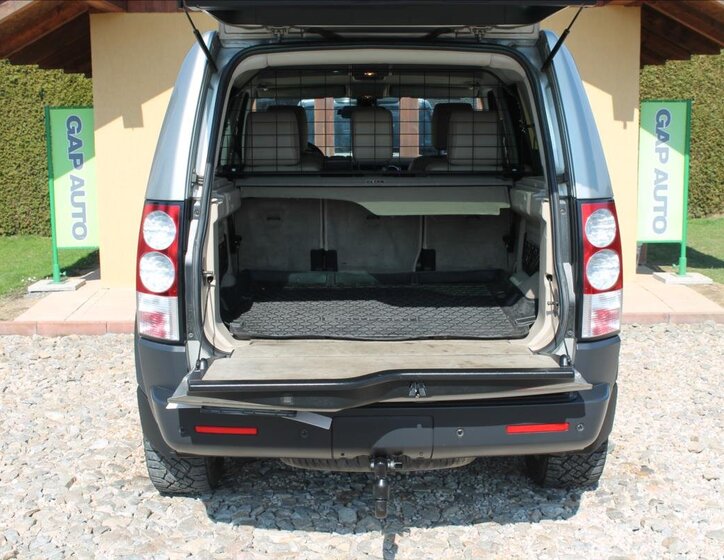 Land Rover Discovery SUV / Terénní 3,0 l 155 kw