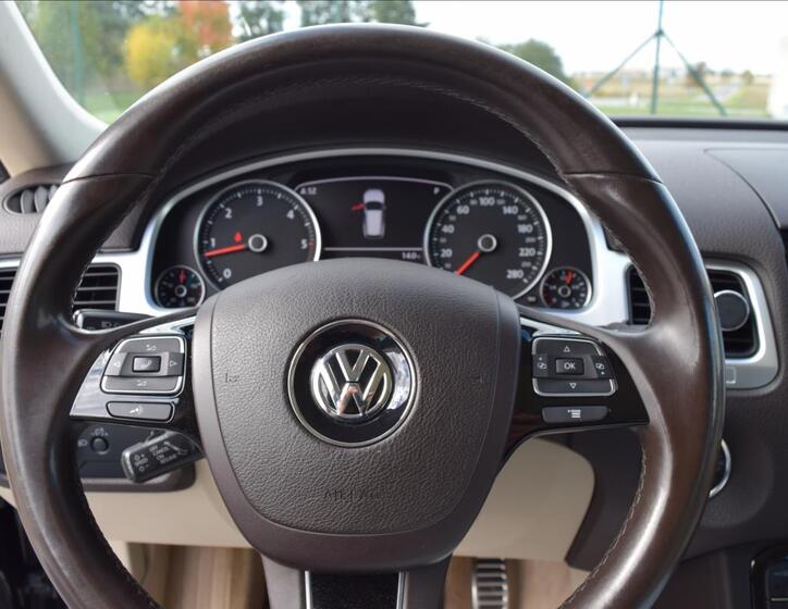 Volkswagen Touareg 46