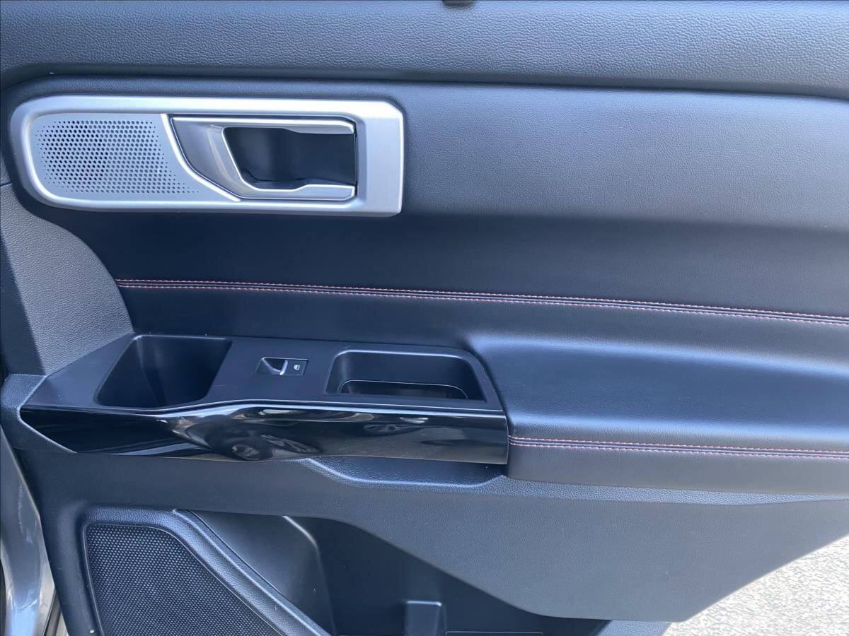 Ford Explorer SUV 3,0 l 267 kw