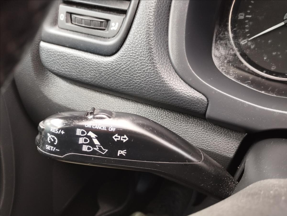 Škoda Roomster MPV 1,2 l 63 kw