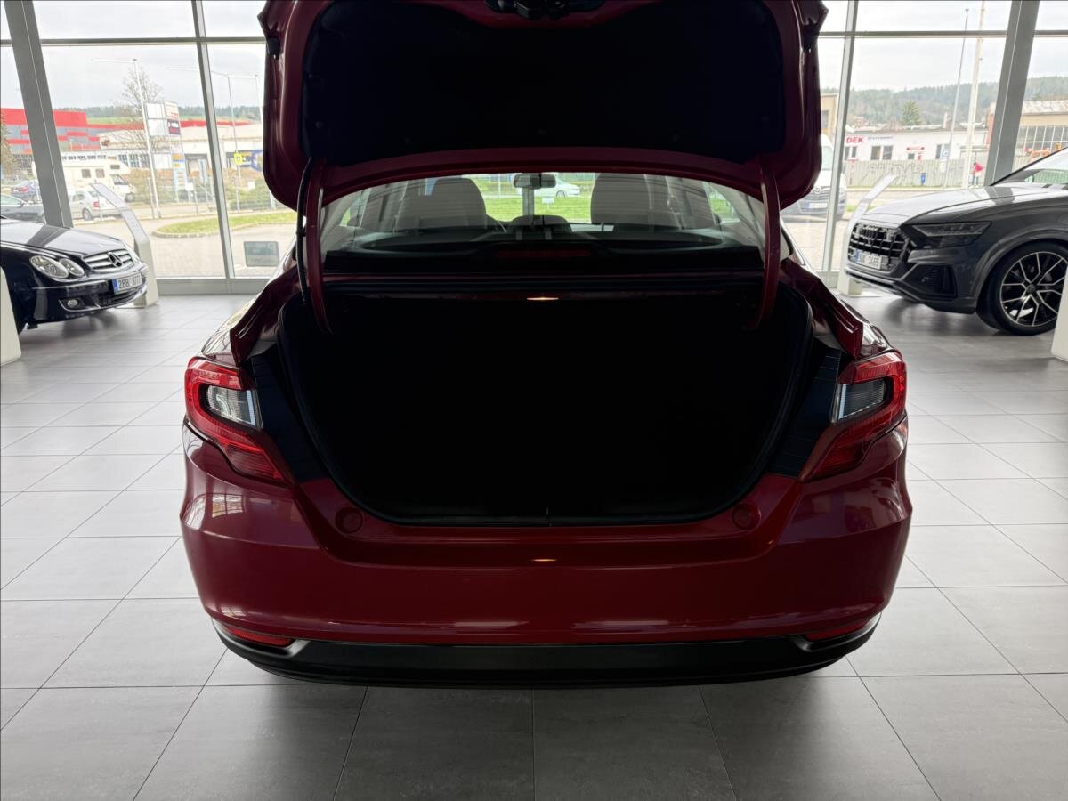 Fiat Tipo Sedan / Limuzína 1,4 l 70 kw