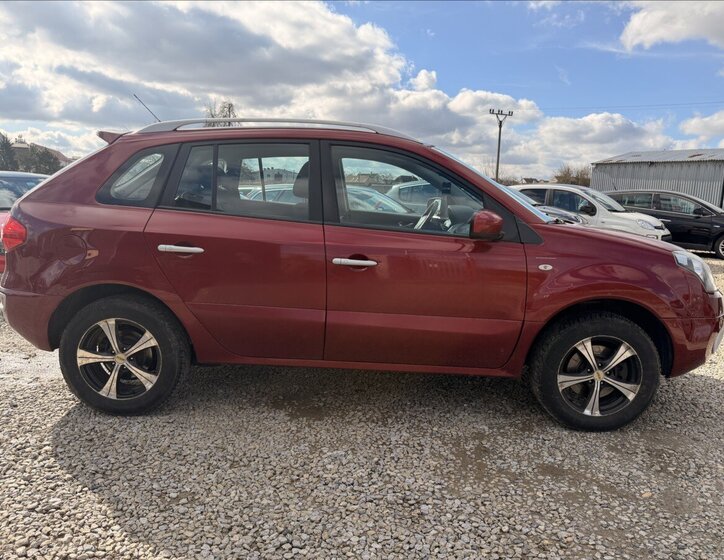 Renault Koleos SUV / Terénní 2,0 l 110 kw