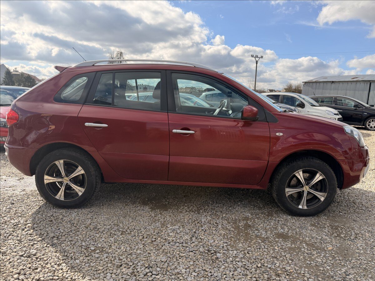 Renault Koleos SUV / Terénní 2,0 l 110 kw