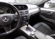 Mercedes-Benz Třídy E Sedan / Limuzína 2,1 l 125 kw
