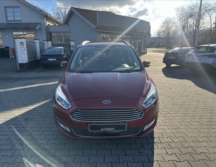Ford Galaxy 8