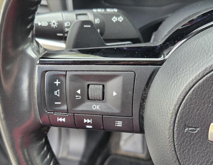 Nissan Qashqai SUV / Terénní 1,3 l 116 kw