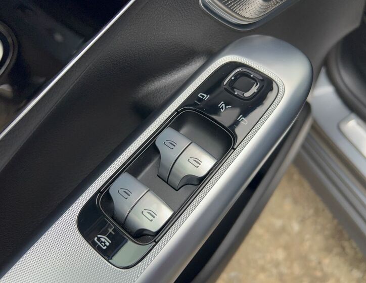 Mercedes-Benz EQE 24