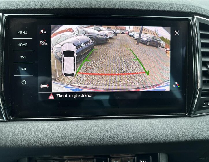 Škoda Karoq SUV / Terénní 2,0 l 140 kw