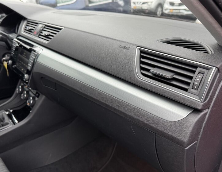 Škoda Superb Kombi 2,0 l 110 kw