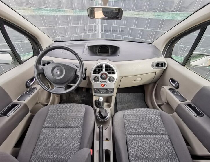 Renault Modus Hatchback 1,6 l 65 kw