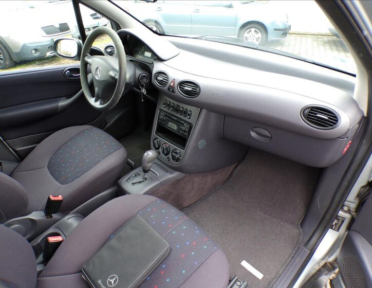 Mercedes-Benz Třídy A Kombi 1,6 l 75 kw