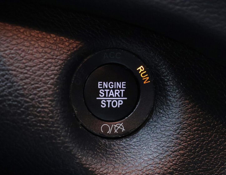 Jeep Cherokee SUV 3,2 l 200 kw