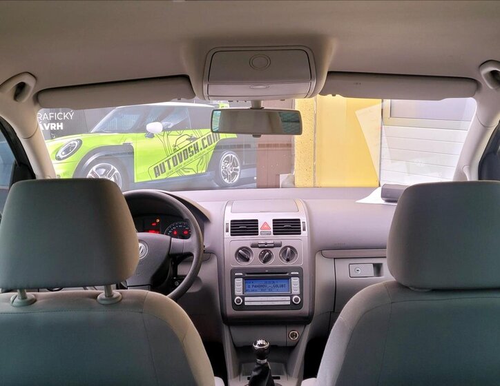 Volkswagen Touran Kombi 1,4 l 103 kw