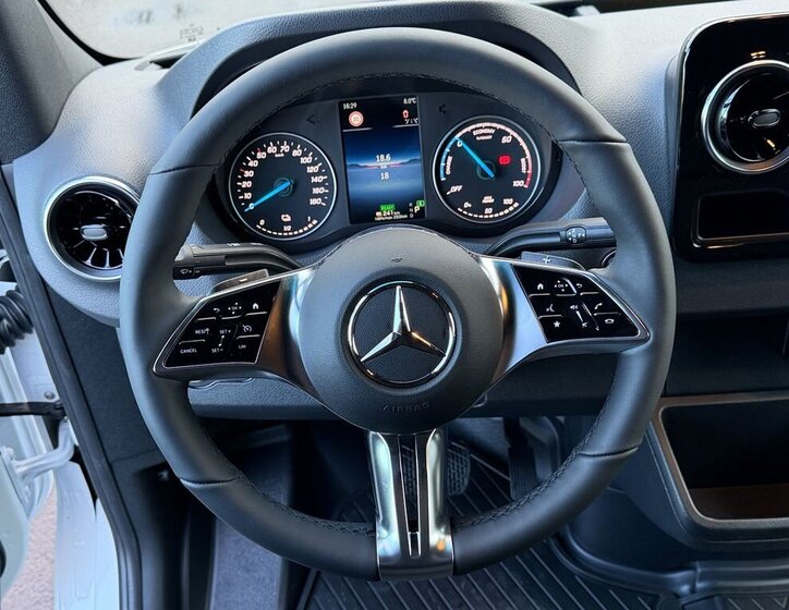 Mercedes-Benz Sprinter Skříň 0,0 100 kw