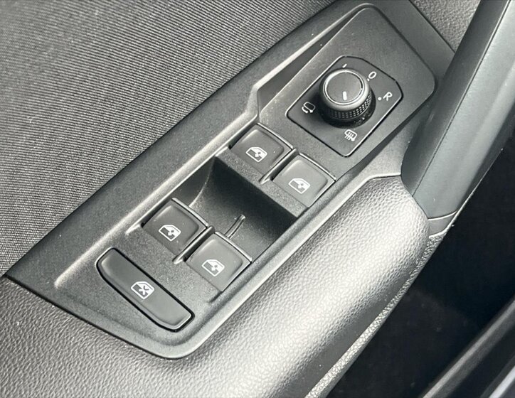 Volkswagen Tiguan SUV / Terénní 1,5 l 110 kw