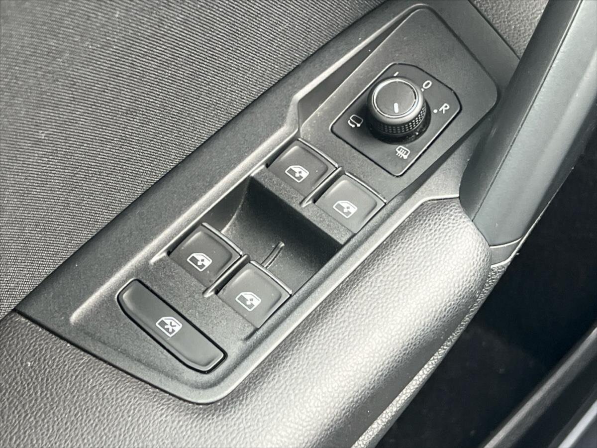 Volkswagen Tiguan SUV / Terénní 1,5 l 110 kw