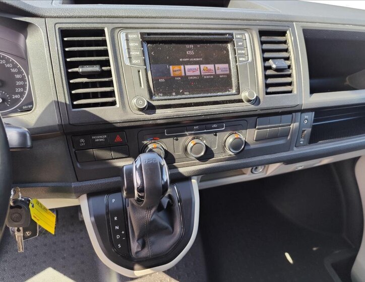 Volkswagen Transporter Kombi 2,0 l 110 kw