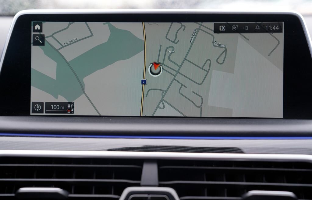 BMW Řada 7 Sedan 3,0 l 250 kw