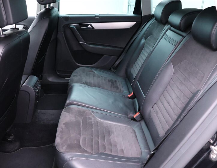 Volkswagen Passat 14