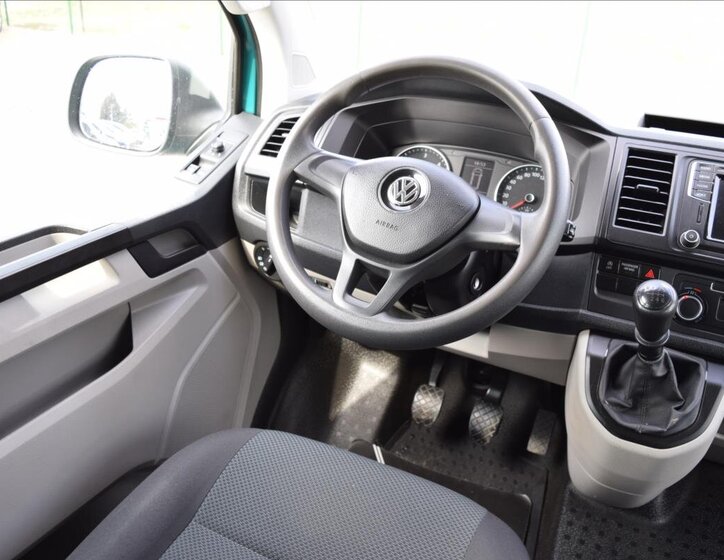 Volkswagen Transporter Kombi 2,0 l 110 kw