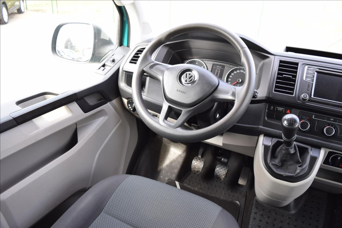 Volkswagen Transporter Kombi 2,0 l 110 kw