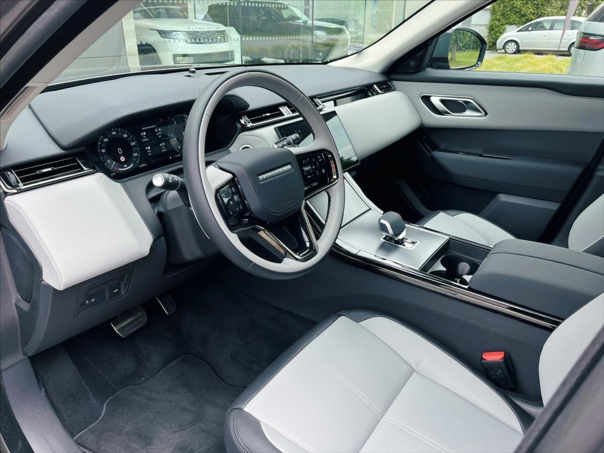 Land Rover Range Rover Velar SUV / Terénní 3,0 l 221 kw