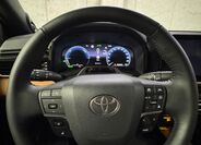 Toyota Camry 16
