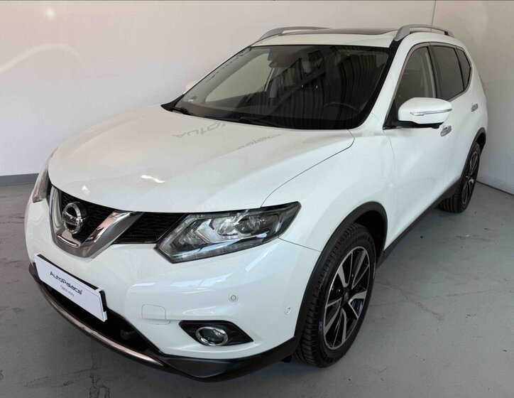 Nissan X-Trail SUV 1,6 l 96 kw