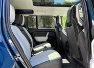 Land Rover Defender SUV / Terénní 4,4 l 467 kw