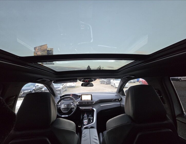 Peugeot 5008 SUV / Terénní 1,6 l 88 kw