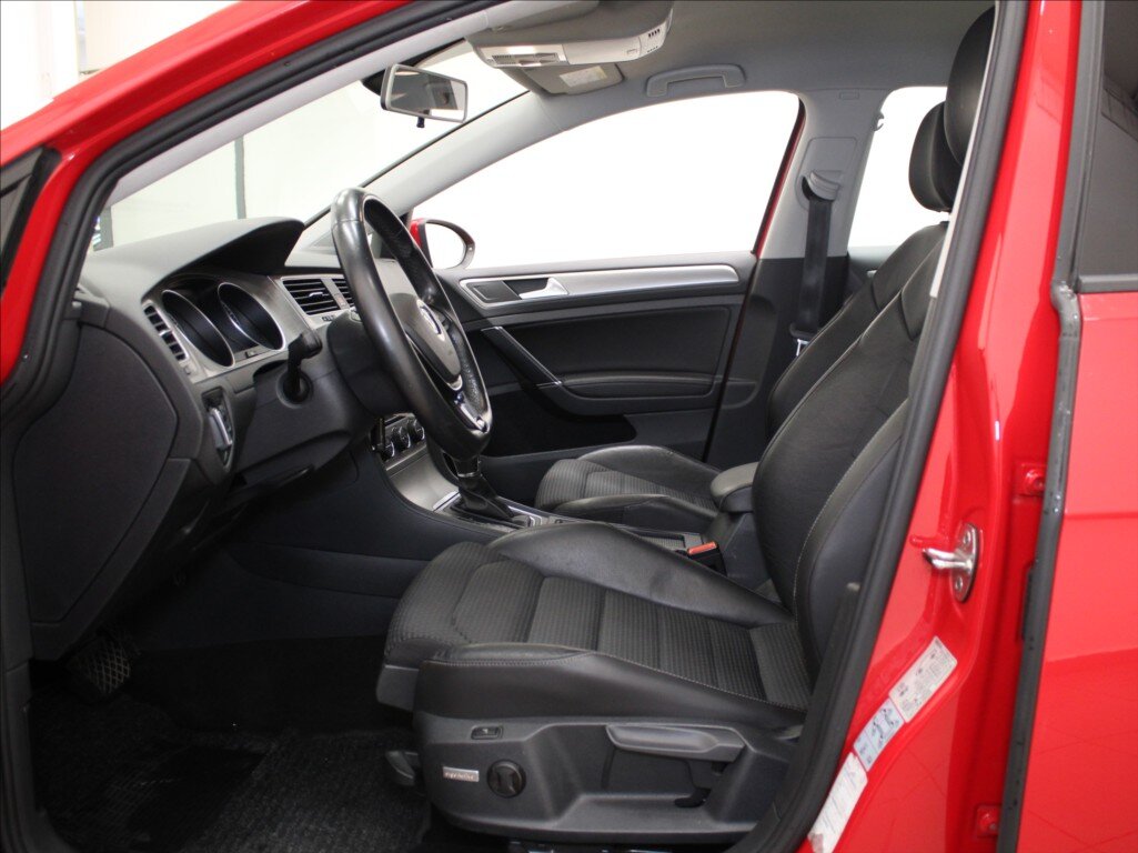 Volkswagen Golf Hatchback 1,2 l 81 kw