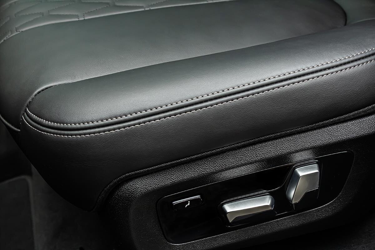 BMW X7 SUV / Terénní 3,0 l 250 kw