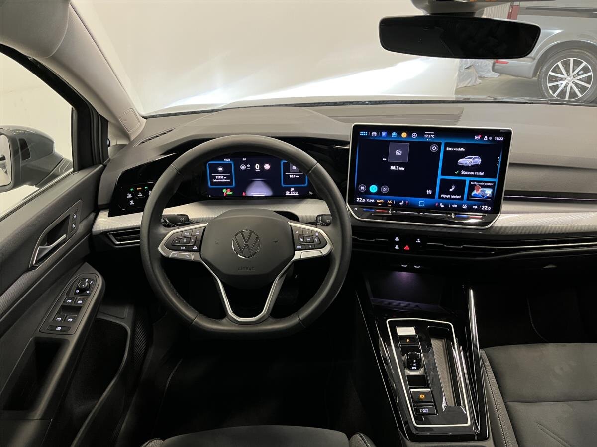 Volkswagen Golf Kombi 1,5 l 110 kw