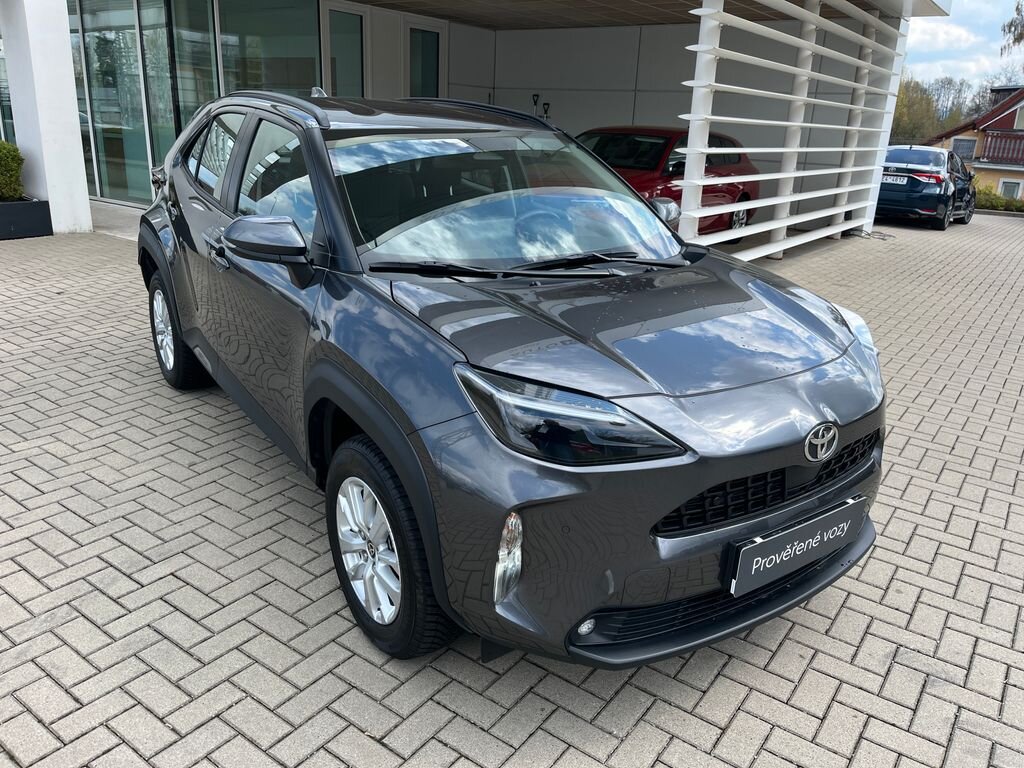 Toyota Yaris Cross SUV / Terénní 1,5 l 68 kw