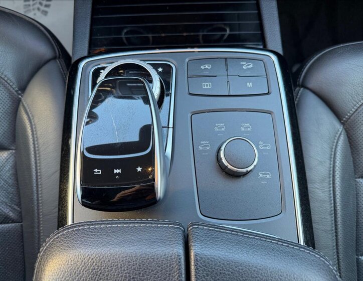 Mercedes-Benz GLS SUV / Terénní 3,0 l 190 kw