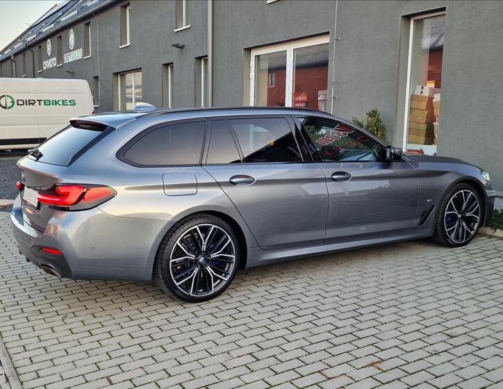 BMW Řada 5 11