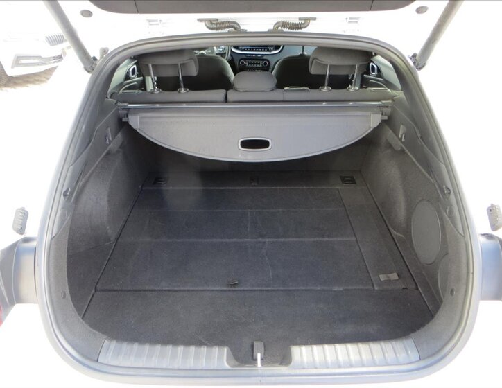 KIA ProCeed Kombi 1,5 l 117 kw