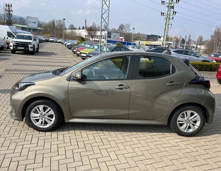 Toyota Yaris Hatchback 1,5 l 68 kw